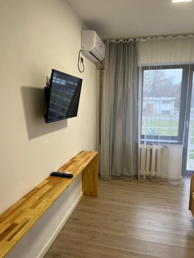 Tourist Hotel Sjymkent Exteriör bild